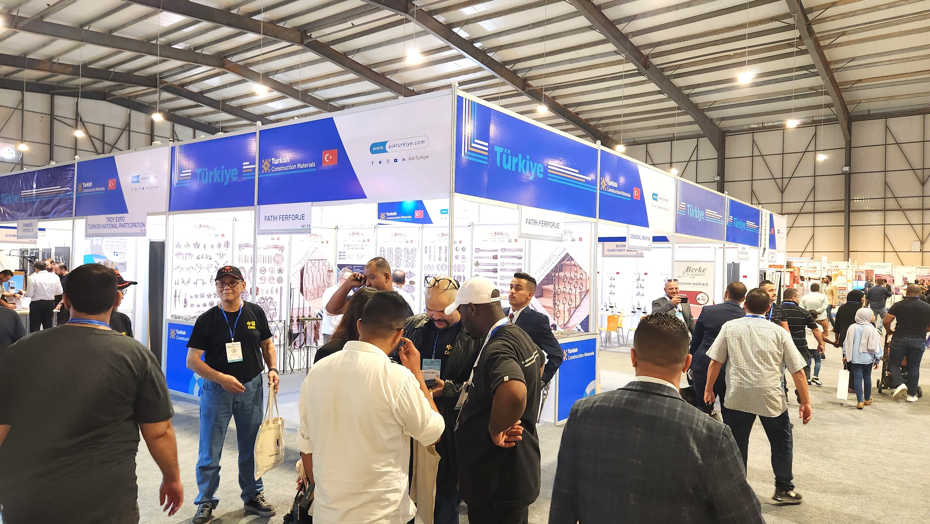 Business Visitors at Libya Build